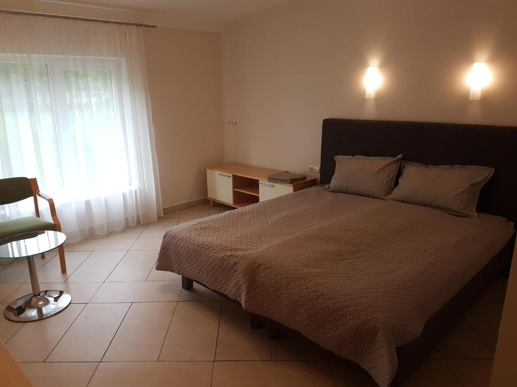 Domeikavos vila room 1